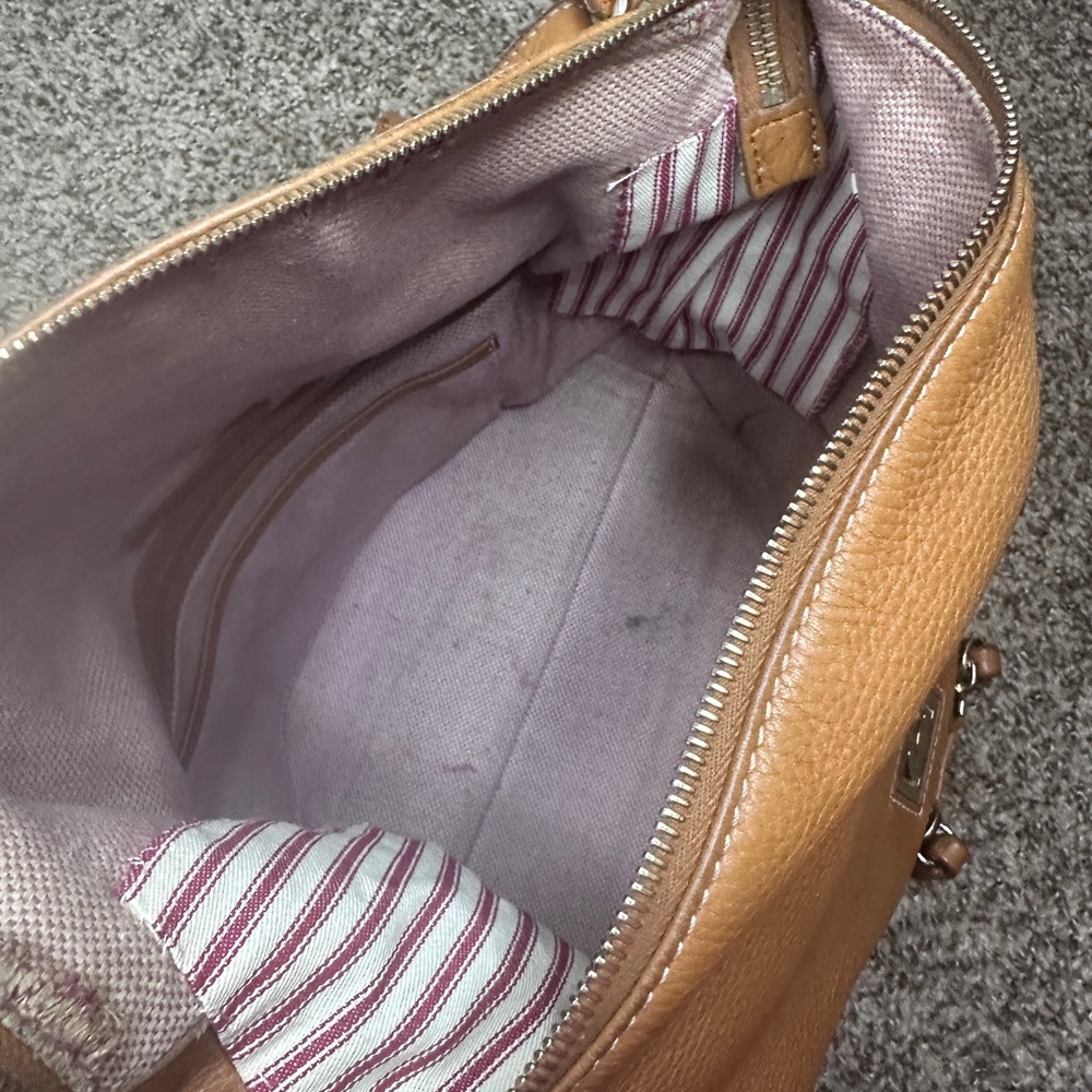 Dooney & Bourke Brown Pebbled Leather Hobo Bag Tan Camel Zip Pocket Shoulder Bag - Picture 12 of 16